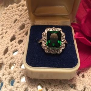 Princess cut Emerald 3.5 mm 925 silver stamp sz 9